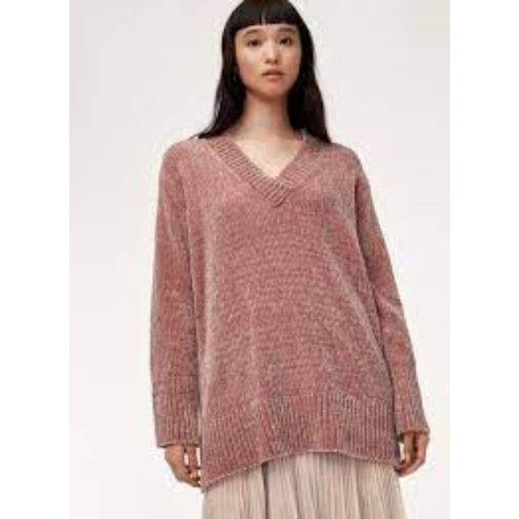 Aritzia Sweaters - Aritzia Wilfred Violetta Sweater Small Pink Chenille Oversized V-Neck Pullover